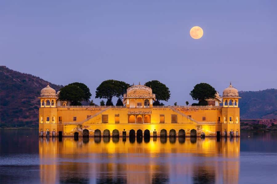 Discover the Enchanting Jaipur Tour Places: A Majestic Journey