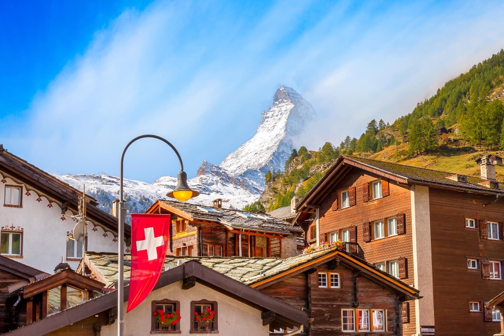 A Honeymoon in Switzerland: A Surreal Moment for a Lifetime